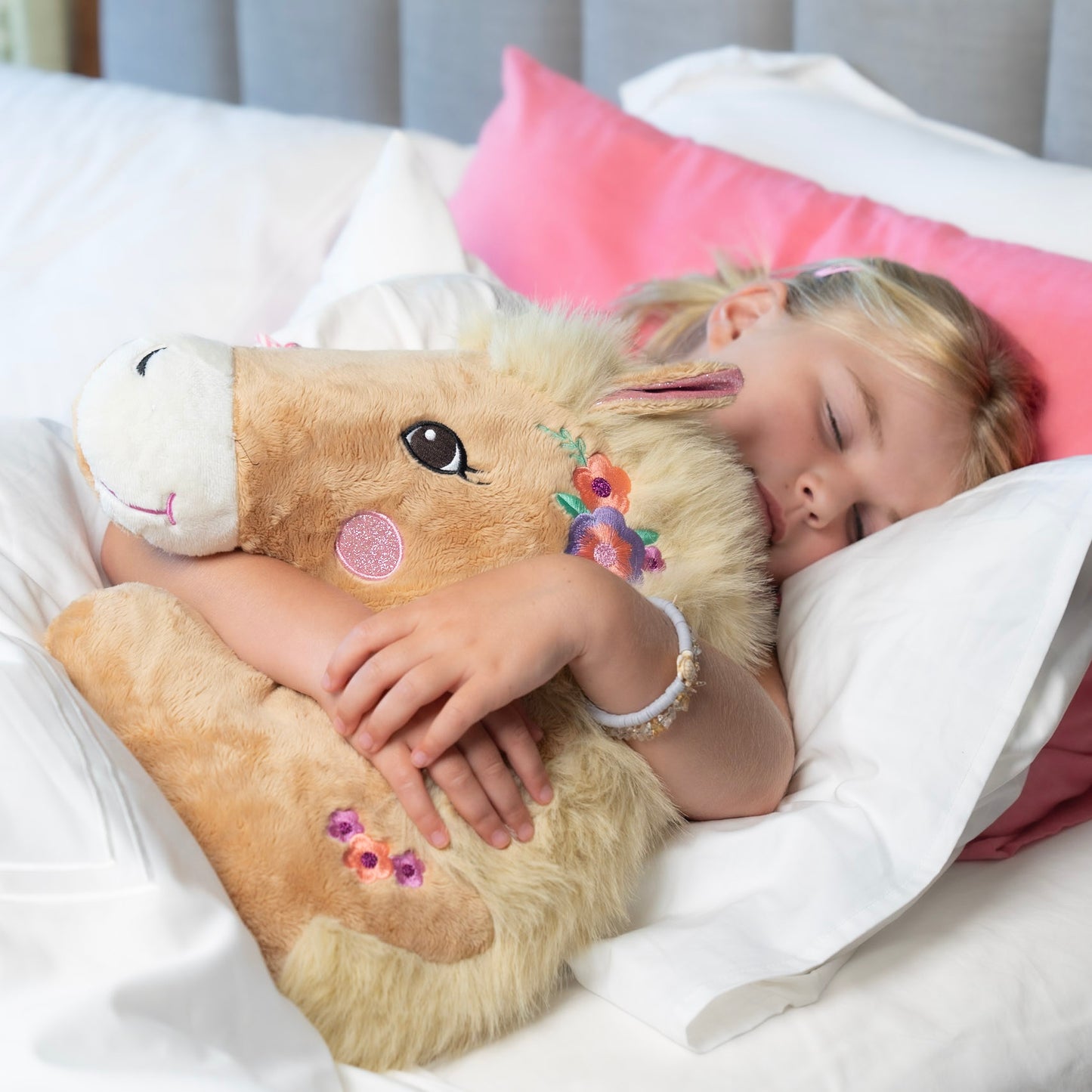 Die Spiegelburg - Kissen Pferdekopf - Pferdefreunde - 22899, Deko fürs Kinderzimmer, Stoffkissen für Mädchen und Jungen, Geschenk für kleine Pferdefans